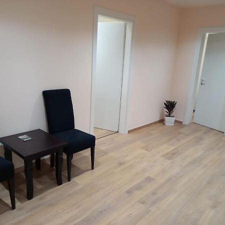 Djakbe Hotel Tirana Kültér fotó